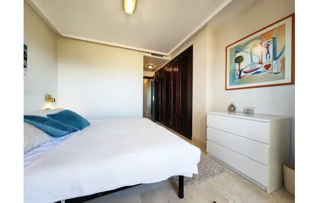 Apartamento en Dos Hermanas 2 dormitorios 122m2