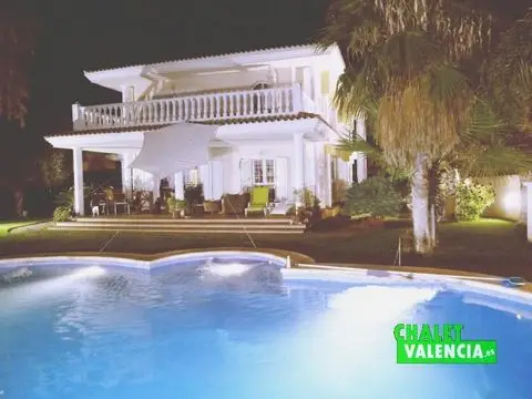 Chalet de Lujo en Montealegre L Eliana 474m2