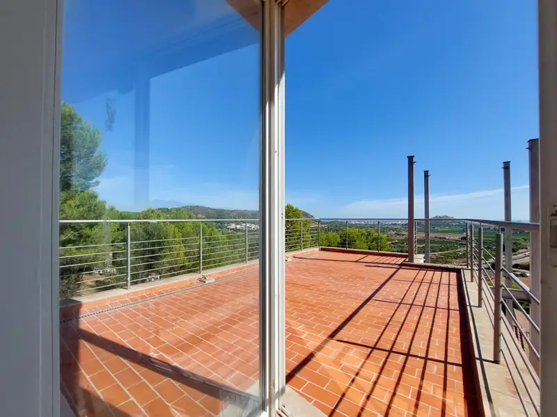 Venta Chalet Vistas Gilet Urbanizacion La Paz