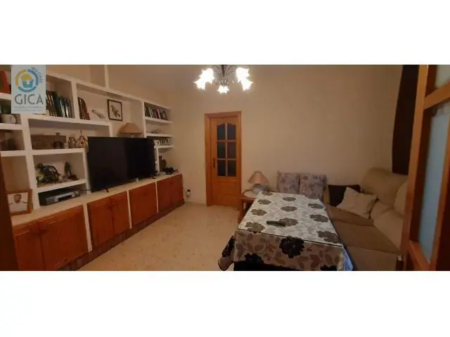 Casa en Planta Baja Los Pinos Algeciras 2 Dormitorios Patio