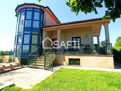 Chalet en Carballido Ames 332m2 4 dormitorios 3 banos