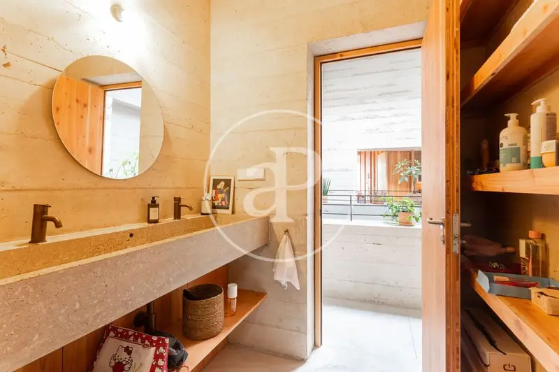 Casa de Lujo en Sarria con Piscina y Garaje para 4 Coches