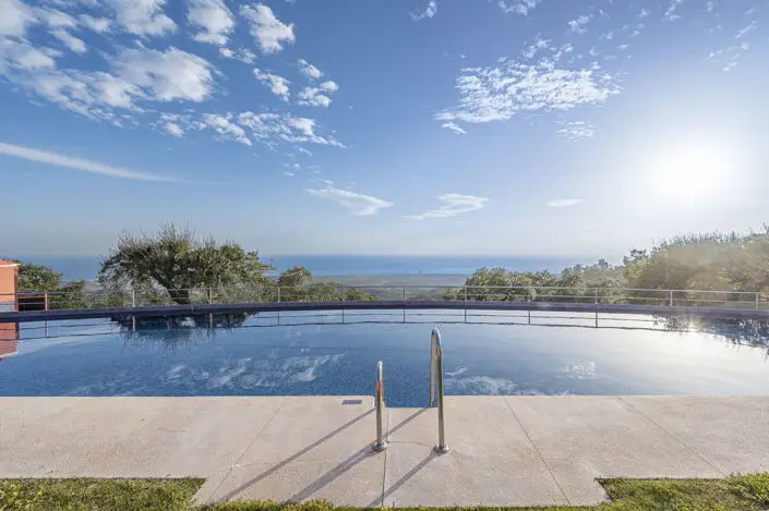 Apartamento 4 Dormitorios Lujo Panoramicas Elviria Alta Marbella