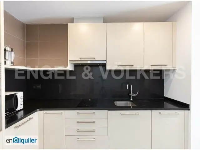 Alquiler Estudio con Terraza en Sarria Barcelona