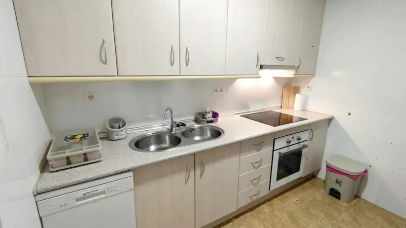 Alquiler Habitacion Almería Centro 5 Dormitorios 2 Baños