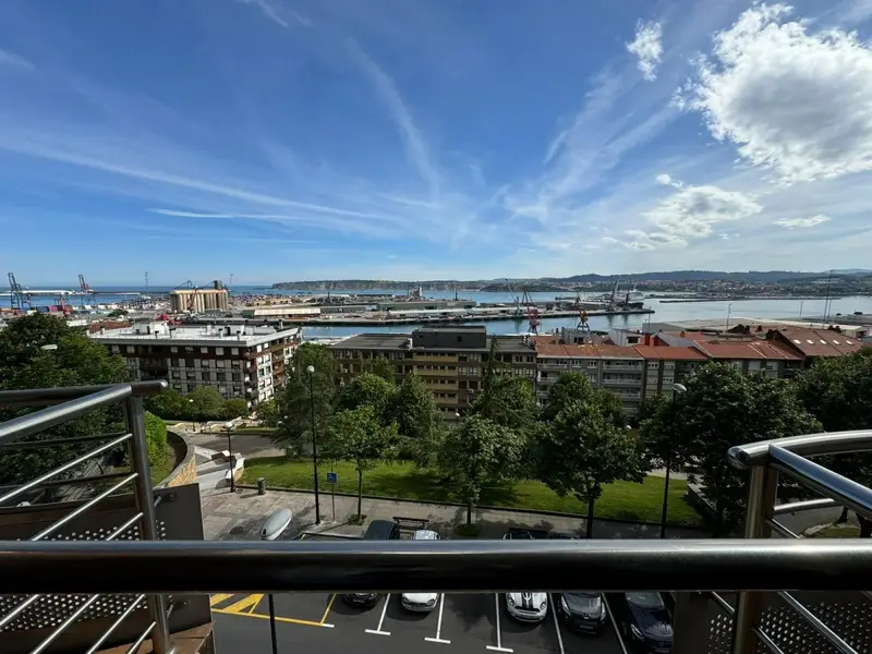 Precioso Piso con Vistas al Puerto de Santurtzi