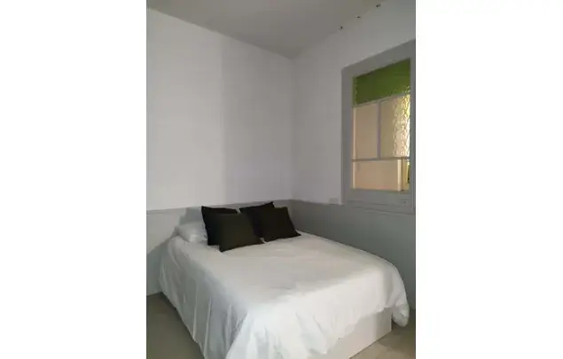 Habitaci

ón 120m

² Barcelona Alquiler Estancia Media Larga