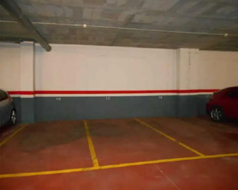 Garaje en Venta en Lleida 13m2