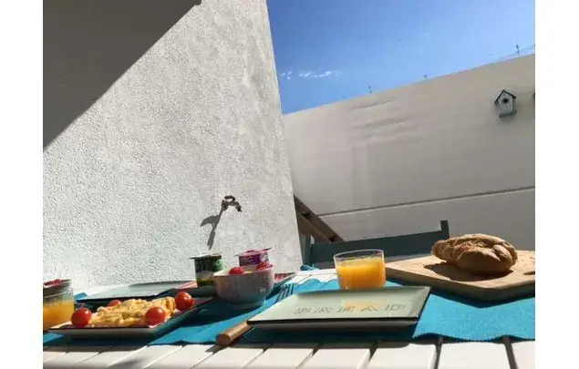 Apartamento 2 Dormitorios Russafa Valencia Amueblado