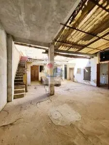 Casa Independiente en Silla para Reformar 347m2