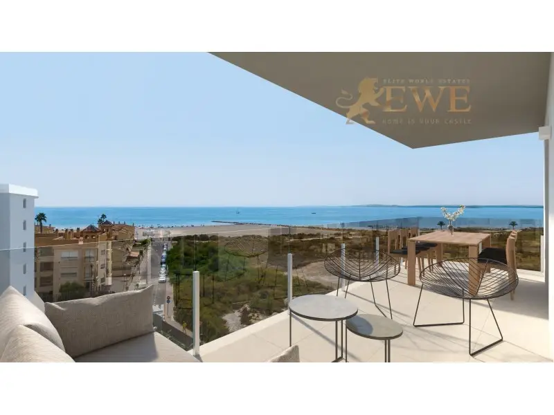 Apartamento en Santa Pola con Vistas al Mar Cerca de la Playa
