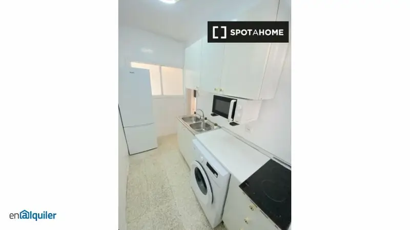 Habitacion Soleada Cerca Centro Estudiantes Cama Doble Wifi TV
