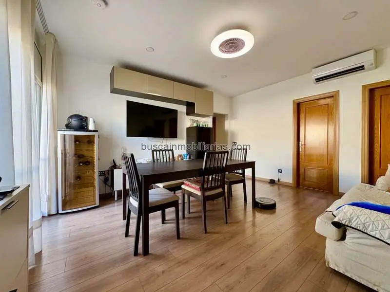Ático en venta en Palau-solità i Plegamans