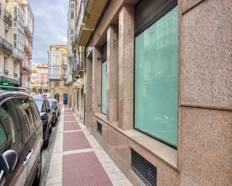 Local Comercial 192 m² en Haro