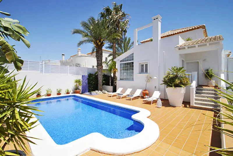 Villa de Lujo 5 Dormitorios La Marina Alicante