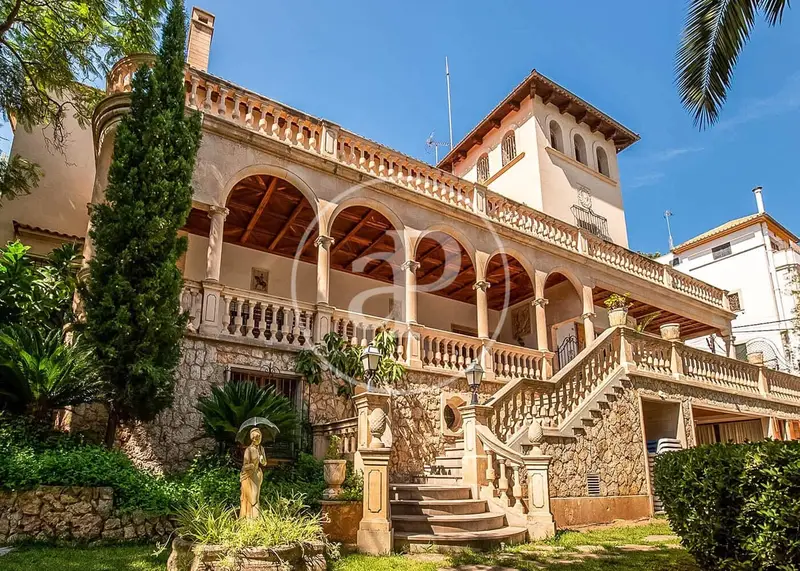 Chalet en Son Armadans Palma de Mallorca 701m2 con Licencia Turistica