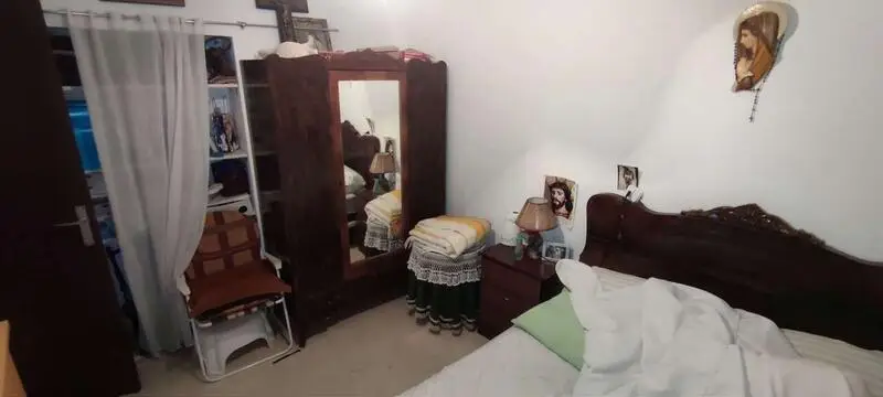 Casa 5 Dormitorios Pinoso: Amplia, Terraza, Cerca del Centro
