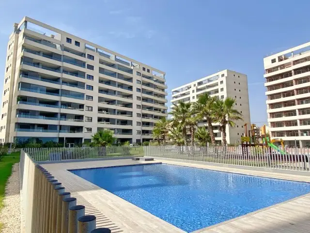 Apartamento 2 Dormitorios Punta Prima Torrevieja