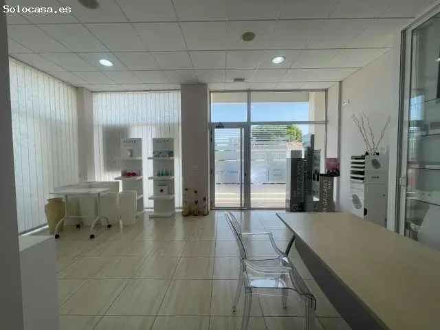 Local Comercial en Dénia - Junto al Club Náutico