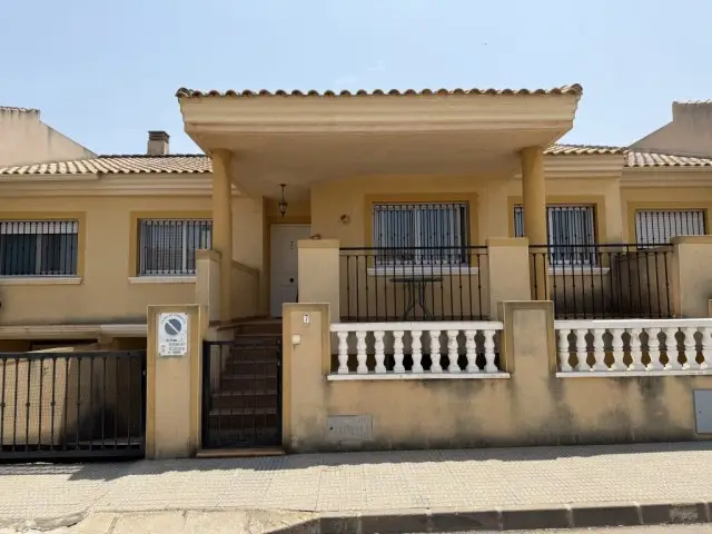 Casa-Villa de 3 Dormitorios en venta La Puebla, España