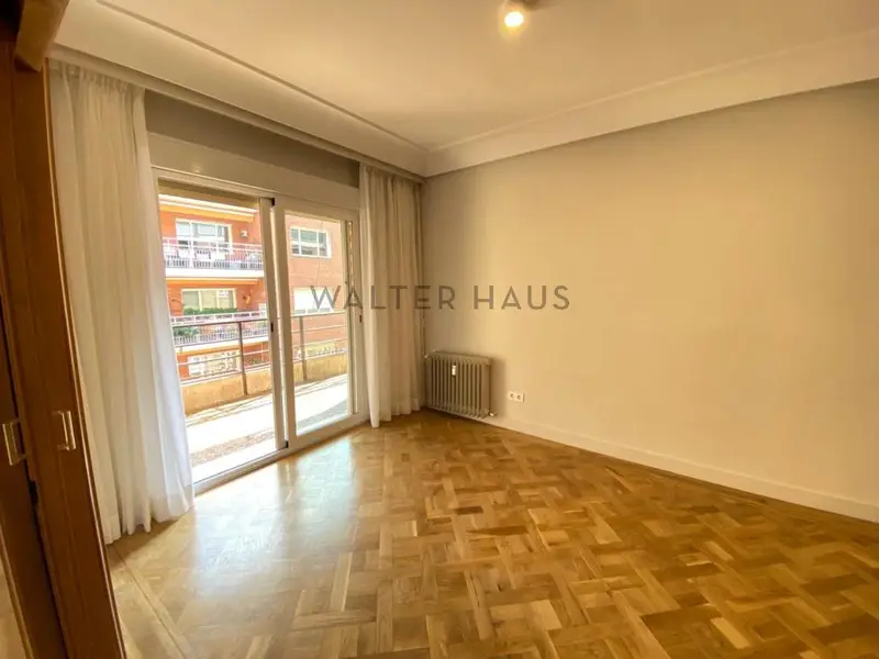 Piso Reformado 220m2 Recoletos Madrid