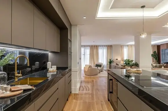 ALMAGRO Piso Reformado 357m2 4 Dorm 5 Baños Terraza Garaje