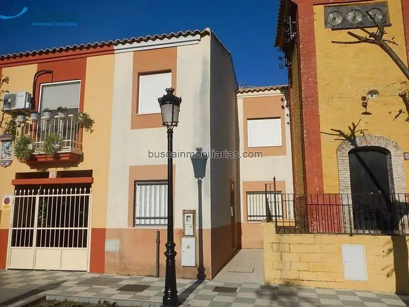 Chalet Adosado en Hinojos 120m2 3 Dormitorios