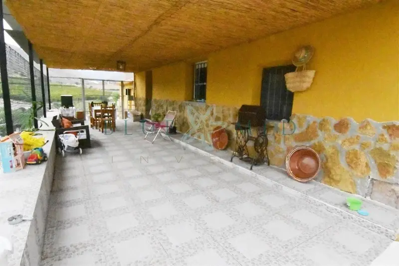Finca Rural en Lorca Murcia: 3 Dormitorios, 7 Placas Solares