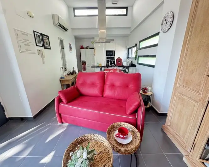 2 Bed Bungalow for sale
