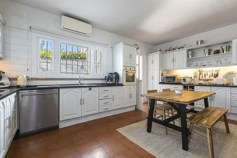 Villa en Venta Benahavis 4 Dormitorios 3 Baños