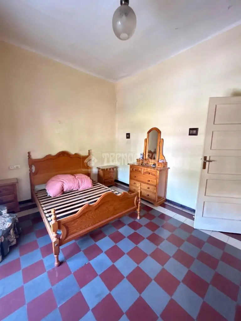 Casa en Venta Ciudad Jardin Malaga 4 Dormitorios 2 Baños