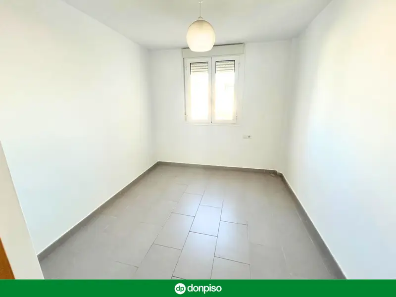 Ático en venta Almendralejo: Luminoso con terraza y garaje