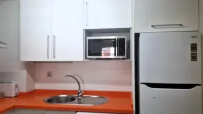 Apartamento en Alquiler PTS: Luminoso y con Garaje