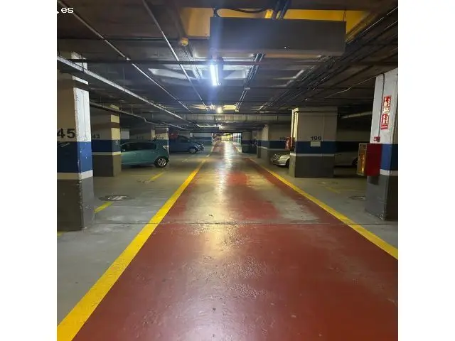 Alquiler Plaza Parking Eix Macia Sabadell