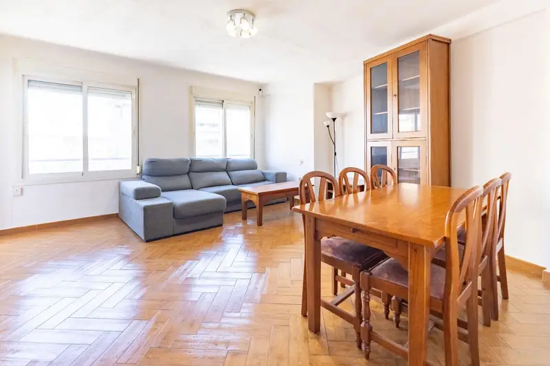 Piso en Venta L Alcudia 90m2  Amplio Luminoso Cerca Transporte