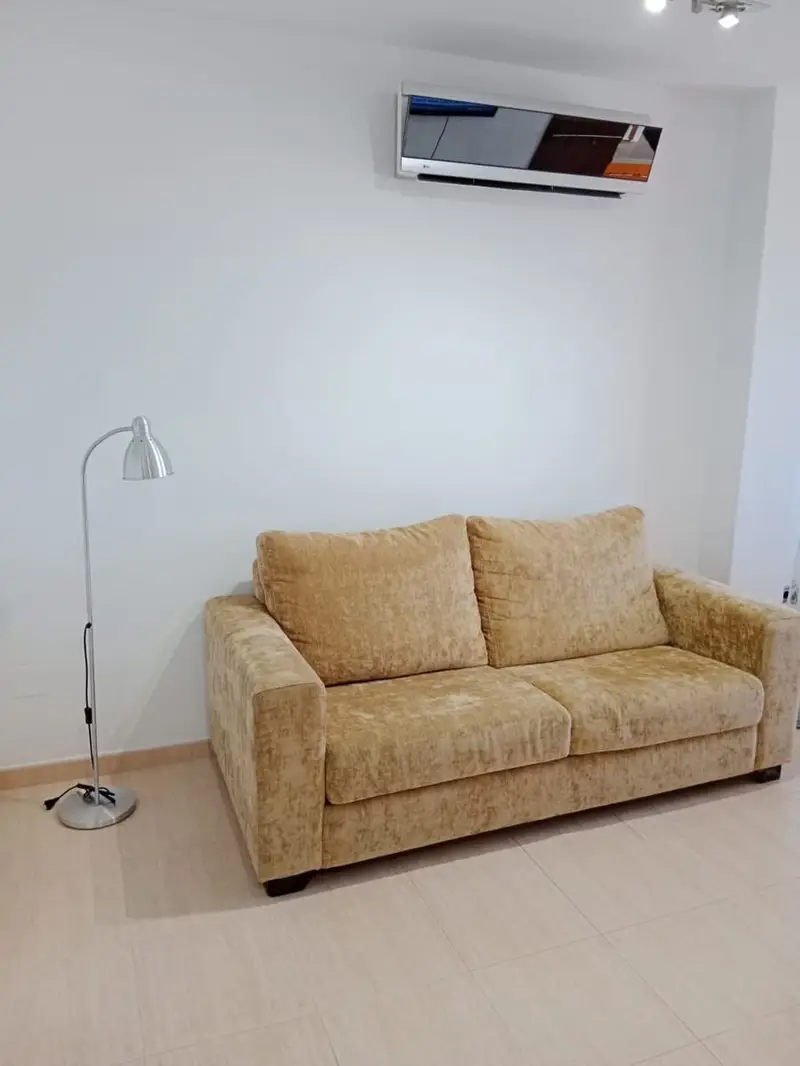 Atico en alquiler Torre Horadada cerca del mar