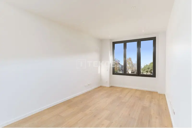 Apartamentos en Venta Sabadell con Piscina y Parking