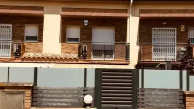 Casa Adosada en Alquiler Sant Vicenç de Montalt 245m²