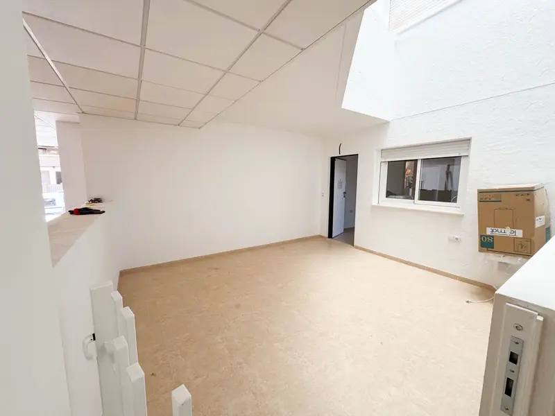 Apartamento en Orihuela Costa con Piscina y Terraza