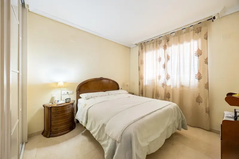 Venta Piso Reformado Benidorm 90m2 2Dormitorios Piscina Comunitaria