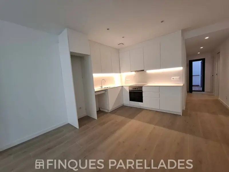 Piso en Alquiler Sitges 2 Dormitorios Patio Amueblado Adaptado