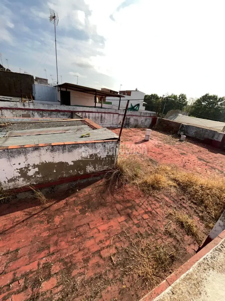 Casa en venta en Cerro de Reyes Badajoz 225m2