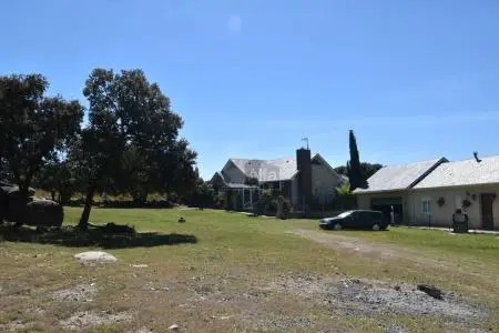 Finca con dos viviendas en Navas de San Antonio Segovia