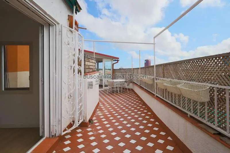 Atico en venta en Barcelona con terraza y vistas panoramicas