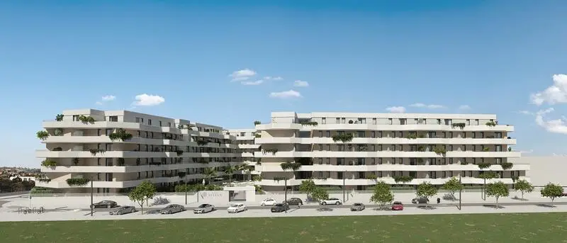 Apartamento en Fuengirola Malaga: Lujo y Confort en Complejo Residencial