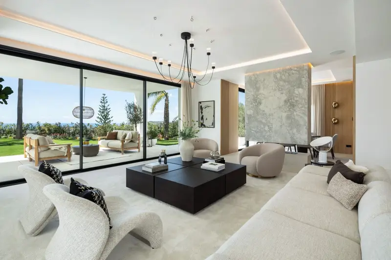 Villa de Lujo en Venta Los Arqueros Benahvis Malaga
