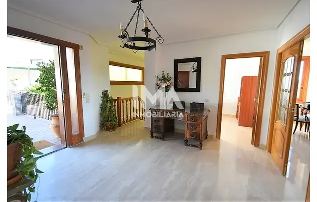 Chalet 5 Dormitorios 3 Baños L Eliana