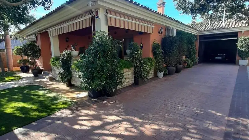 Villa Independiente en Murcia 3 Dormitorios Piscina Privada