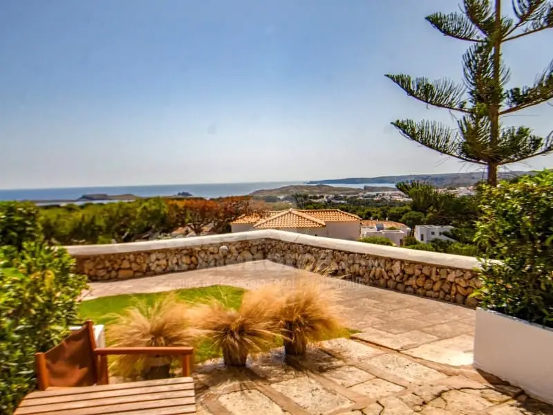 Apartamento en Coves Noves Menorca con Vistas al Mar