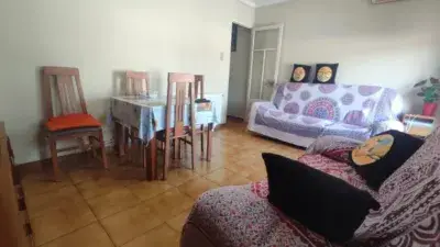Piso en venta en Montmeló 3 habitaciones cerca del centro